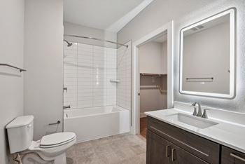 Bath at The Virginia, Seguin, TX